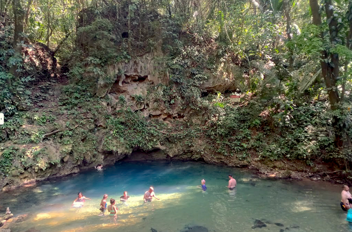 St. Hermans Blue Hole a cenote in belize