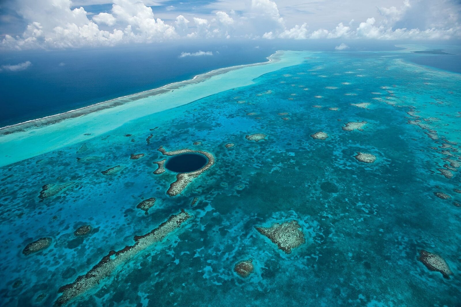 The Magnificent Belize Barrier Reef: A Natural Wonder of the World